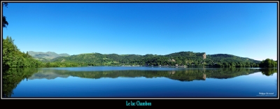 Le lac Chambon 
Assemblage de 5 prises de vues , réalisé sur le sentier  autour du lac.
Mots-clés: lac chambon auvergne massif sancy