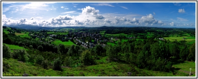 La Tour d"Auvergne
Vue sur la Tour d'Auvergne depuis la colline de Natzy
Mots-clés: Auvergne 2014 tour d&#039;Auvergne natzy