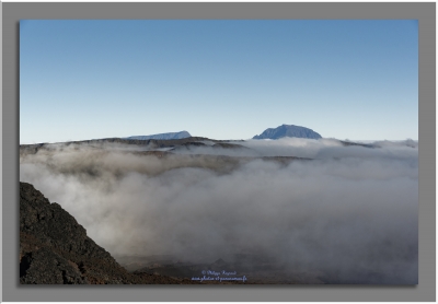 Le piton de la Fournaise
Le Piton des Neiges point culminant de la Réunion (3070 m )
Keywords: piton des neiges la réunion piton de la fournaise mer de nuages photos