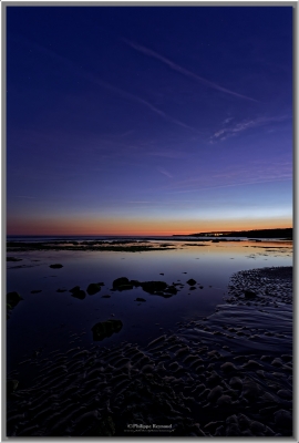 La plage du Veillon
Prise de vue a l'heure du crépuscule nautique. Avec en prime le coucher de Vénus .
Keywords: vendée coucher du soleil crepuscule nautique plage veillon