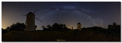 La colline des moulins
Un astro-pano réalisé sur la colline des moulins à Mouilleron-en-Pareds en Vendée.
Assemblage de 3 vues .
Keywords: Mouilleron-en-Pareds voie lactée Vendée 2019